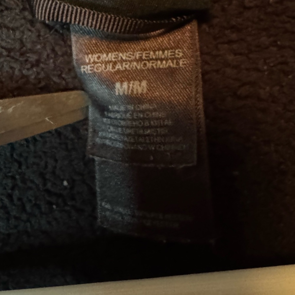 The North Face Fuzzy Fleece Full Zip Embroidered Jacket Black Womens Size Medium - Picture 11 of 14